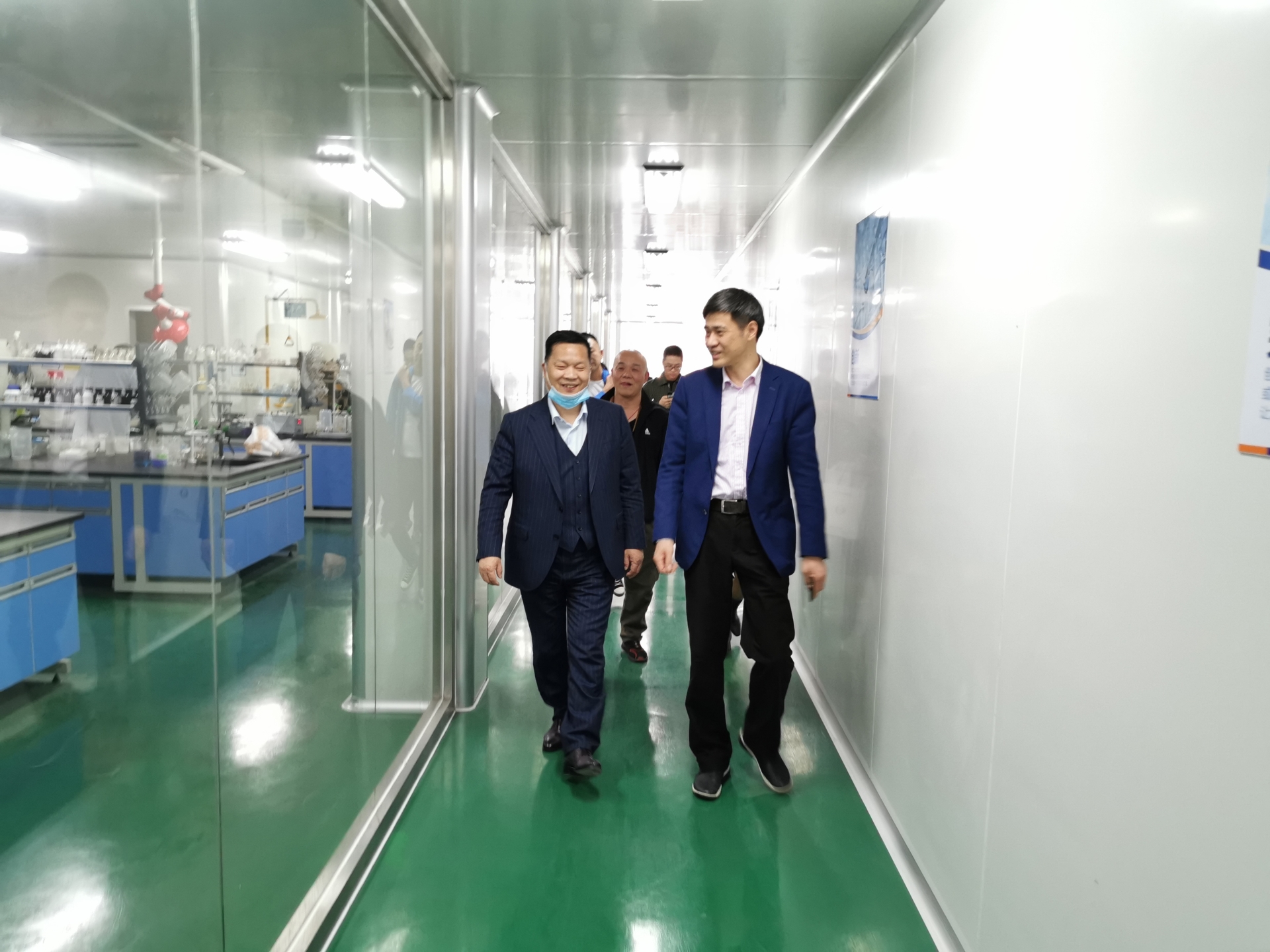 區(qū)工商聯(lián)劉崢書記一行走訪調(diào)研美愛斯